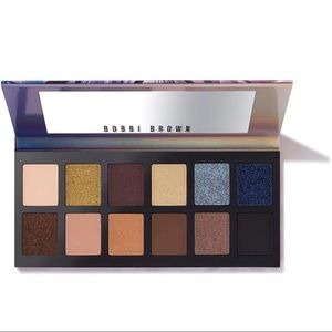 BOBBI BROWN in a flash eye shadow palette